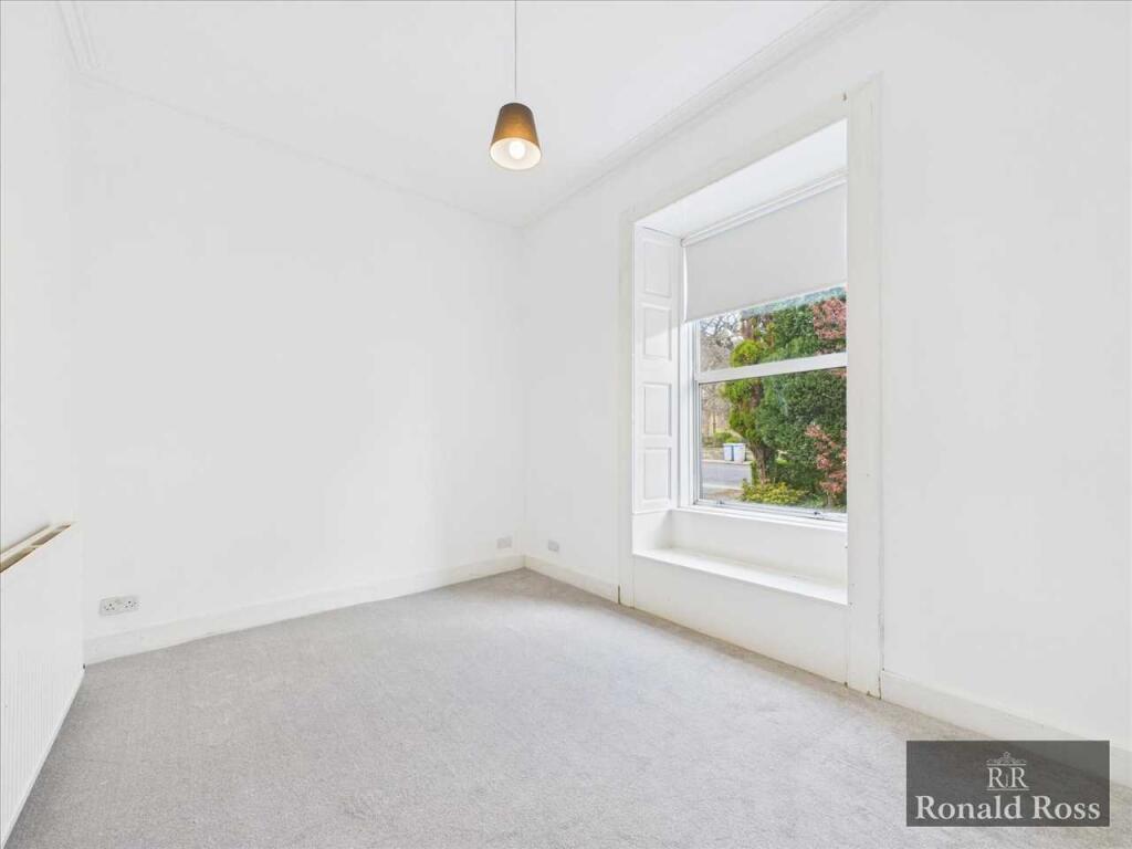 Lower Apartment