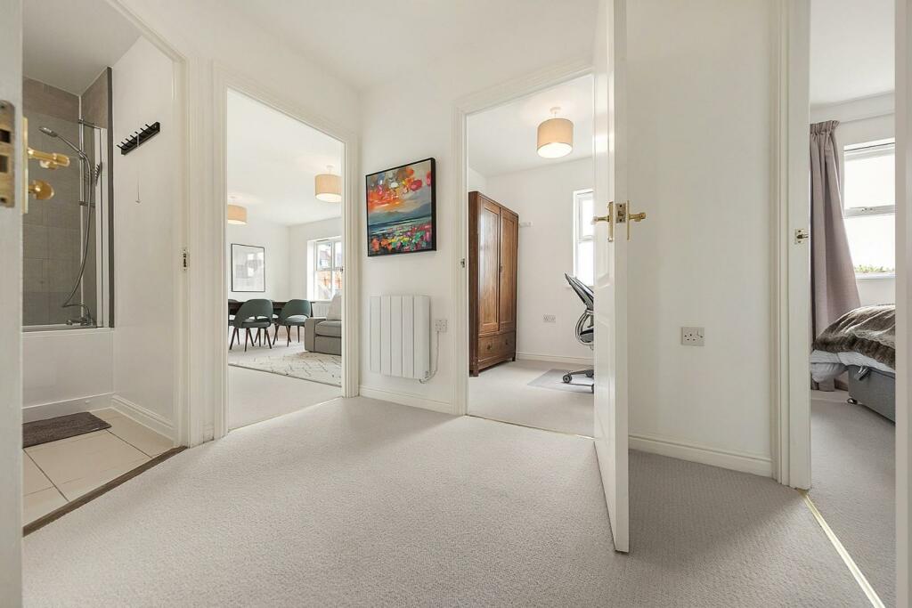 Hallway.jpg