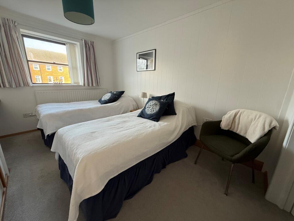 Bedroom4
