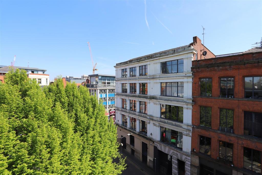 External 3.JPG