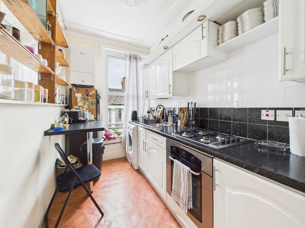 CAM02089G0-PR0529...