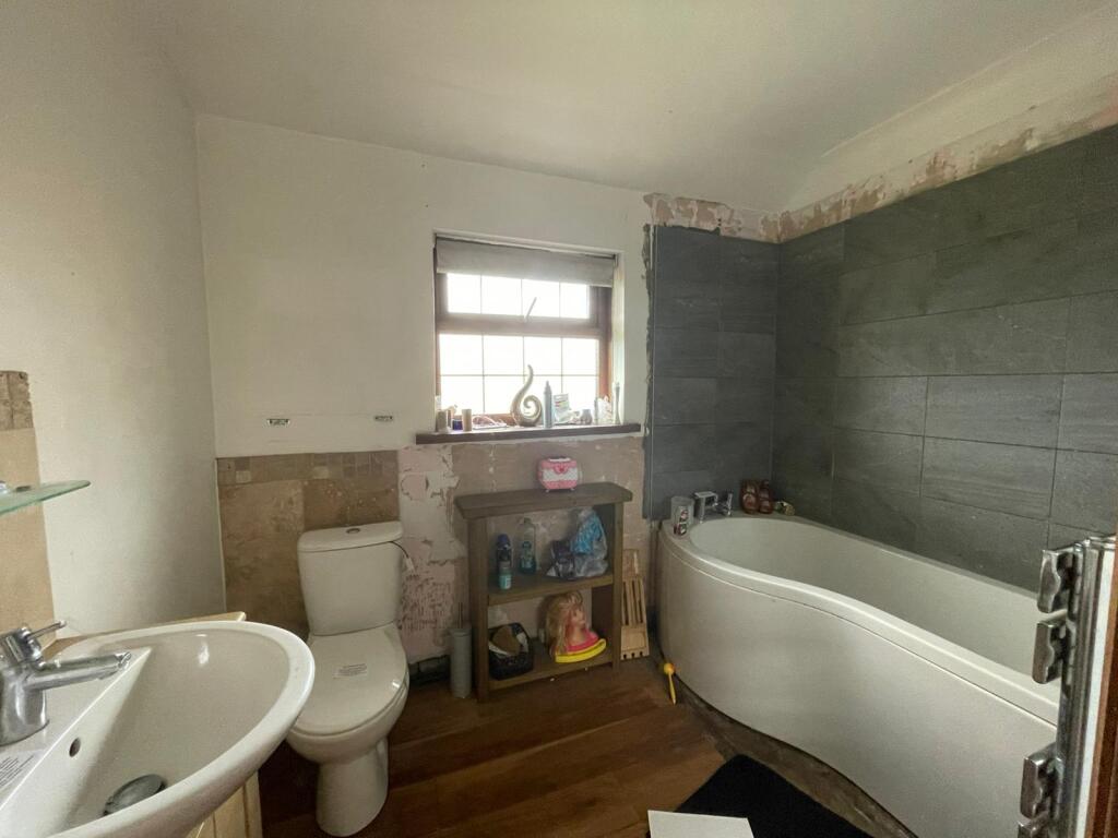 Bb6b64e8-0e29-4537-bc9e-7efcee1044bc T202511201328.jpg