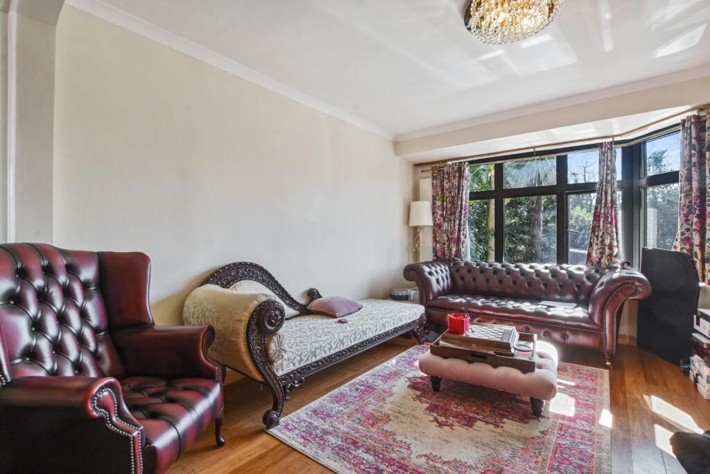 13-b755GCRXS - 20 Wise Lane - Reception - Original