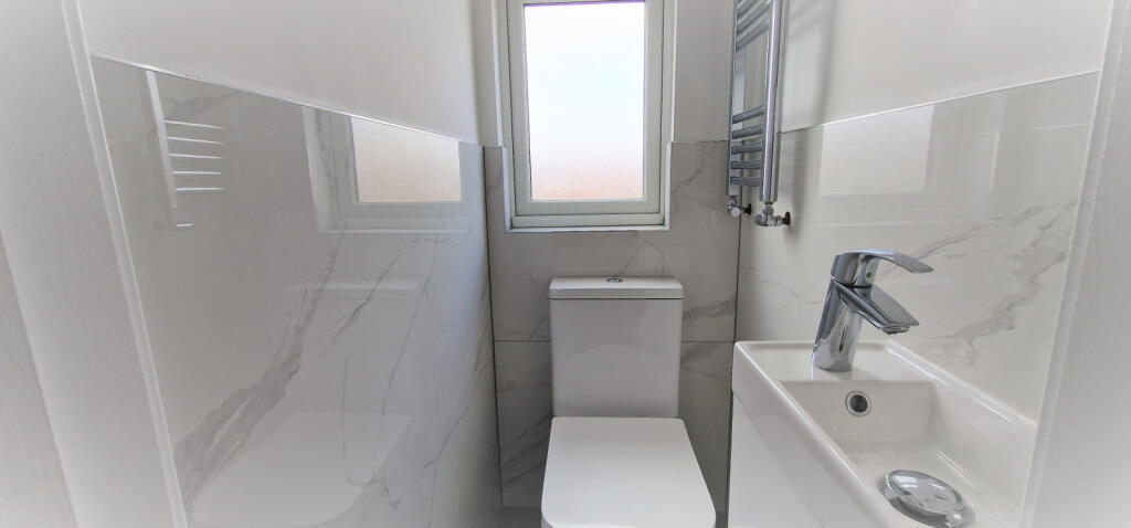 SECOND FLOOR WC