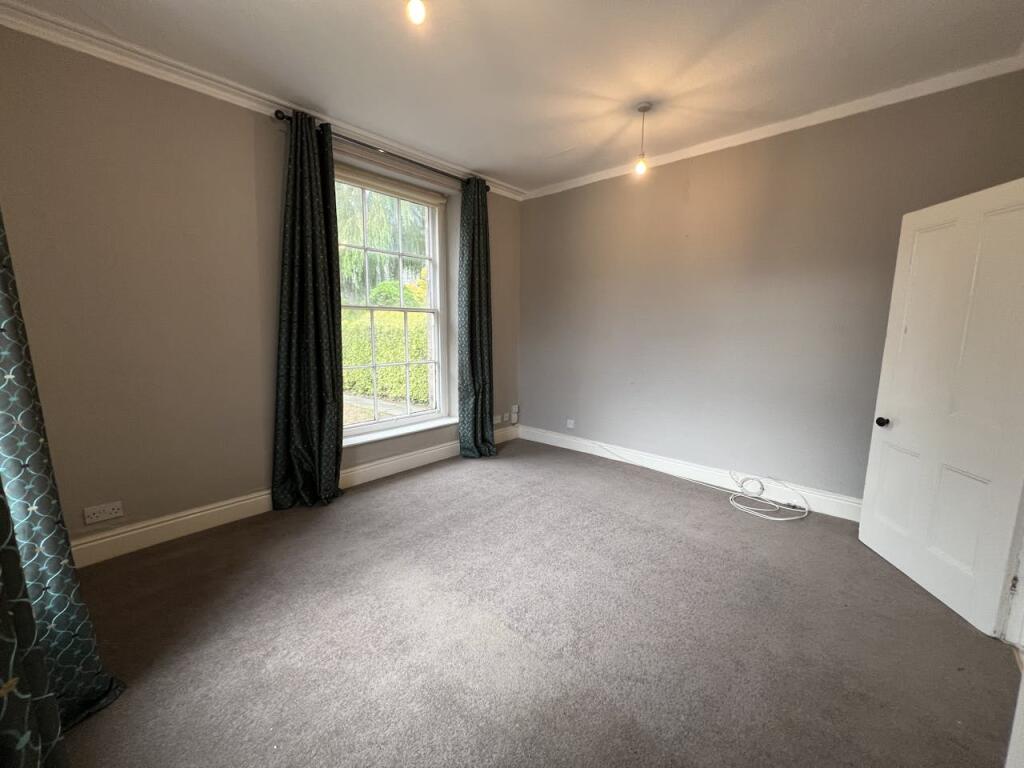 Ground Floor Flat Room 1