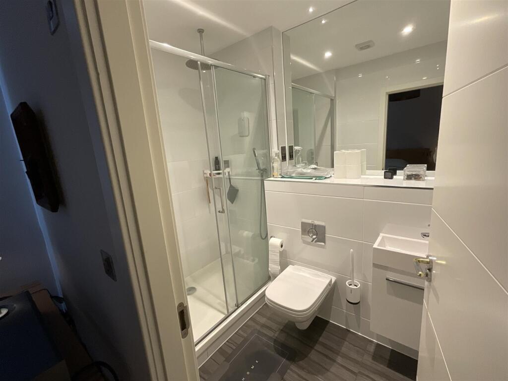 En-Suite Shower Room