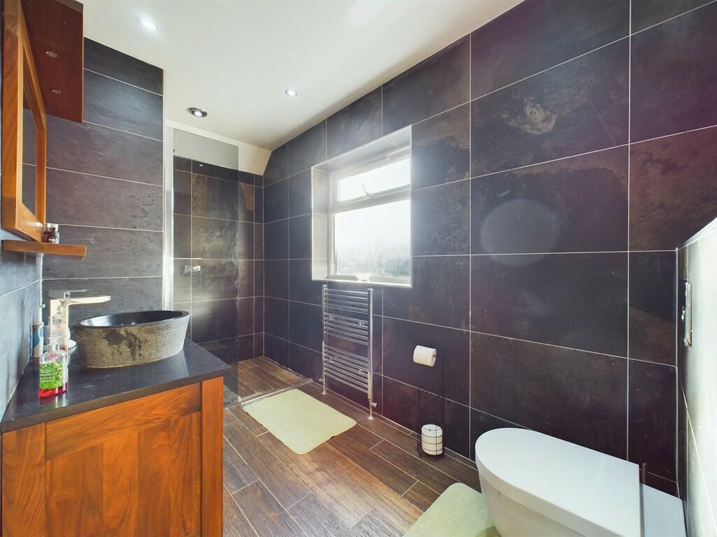 CAM02060G0-PR0260...