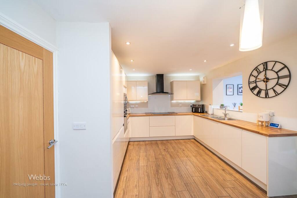 © Webbs Estate Agents © (6 of 35).jpg