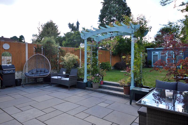 BACK GARDEN