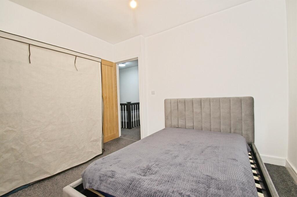 Oxford Street, Pontypridd