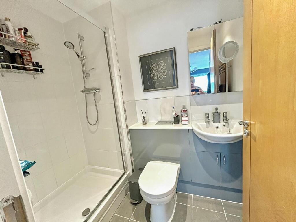 En-Suite Shower Room
