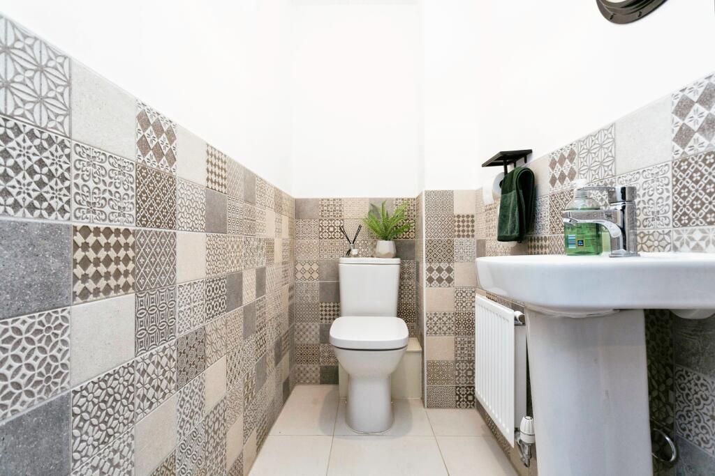 Cloak Room