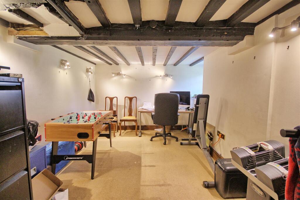 BASEMENT ROOM