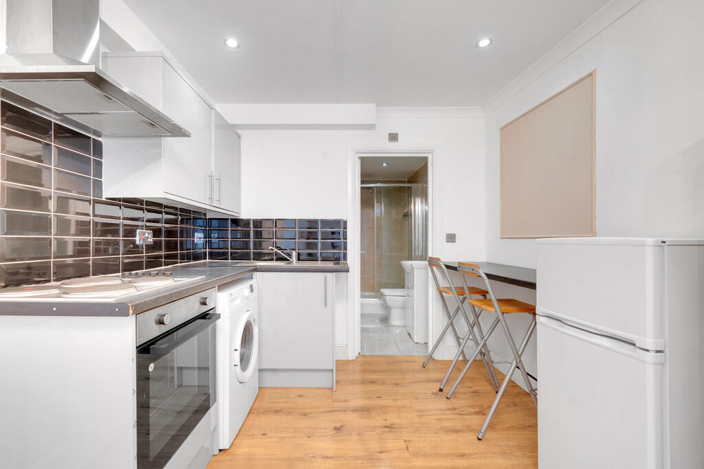 Barnett Street, Whitechapel, London 