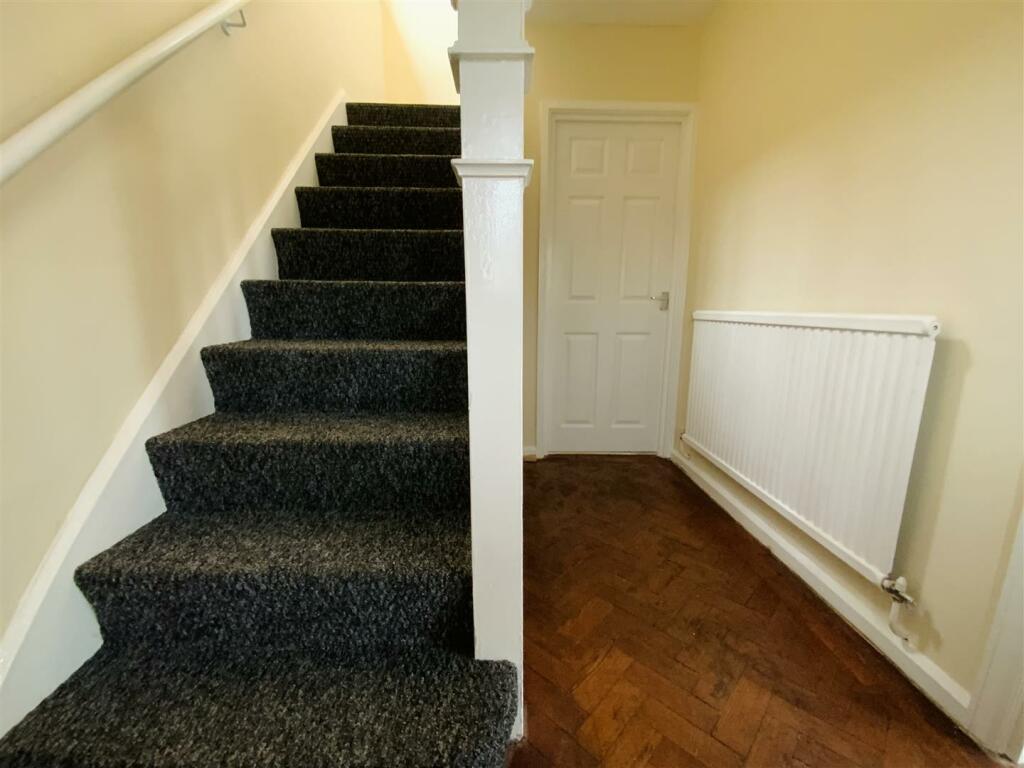 Hallway.jpg