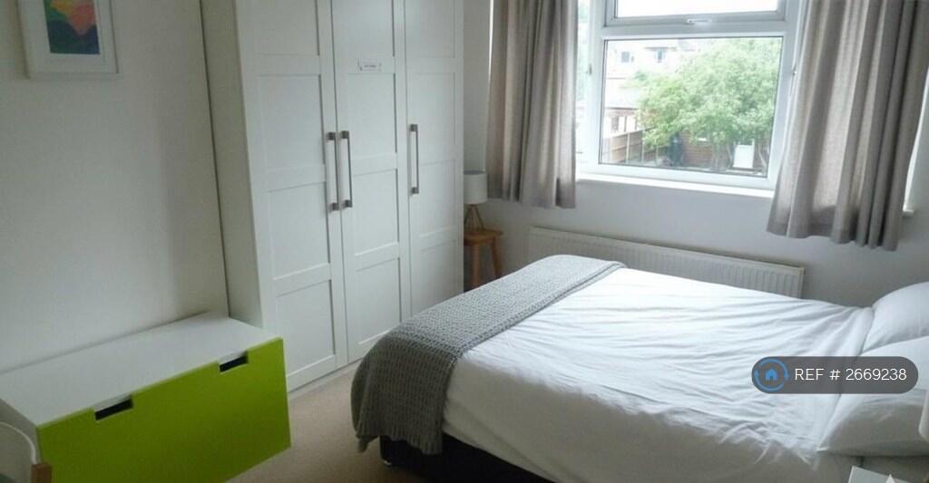 Double Bedroom
