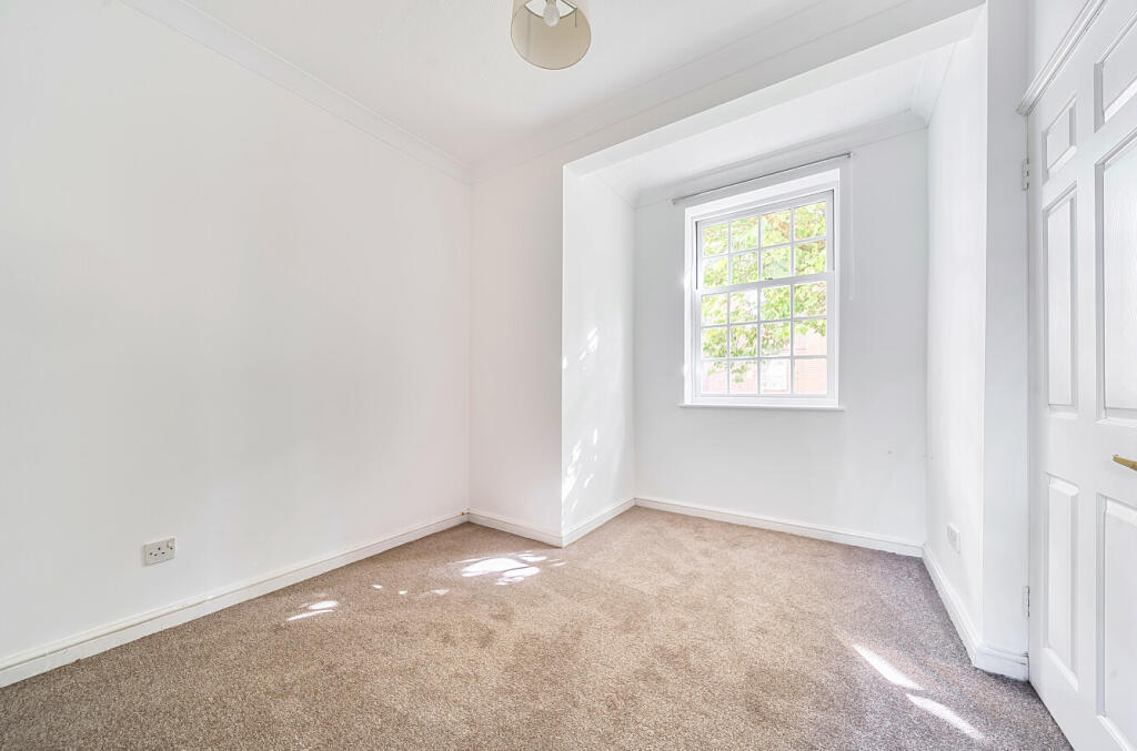 1350301-15-68bea4...