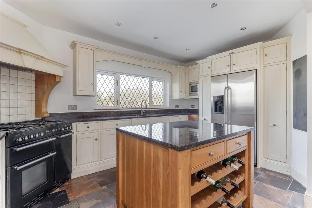 Dining Kitchen - B.jpg