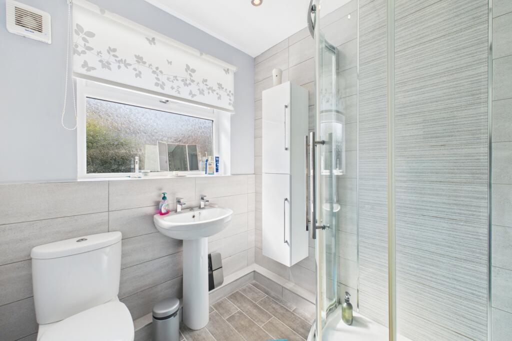 CAM03162G0-PR0239-STILL007