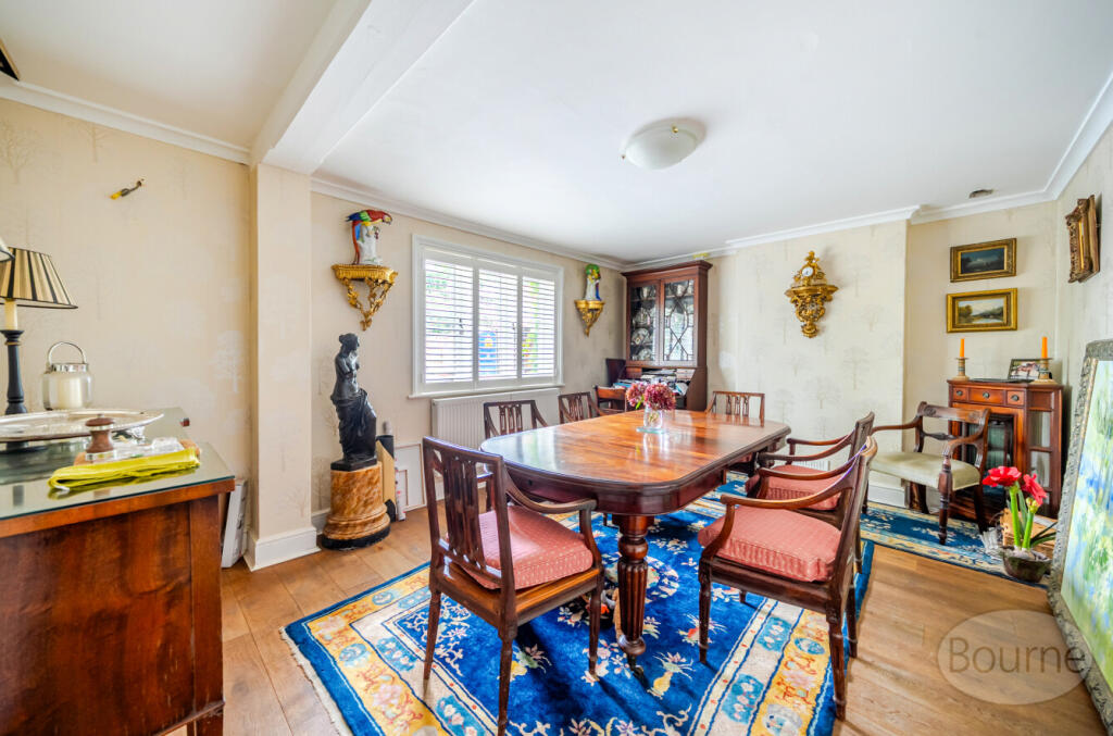 6eeeee81-c43e-41e...