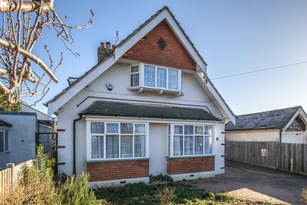 2 Balcombe Avenue4.jpg