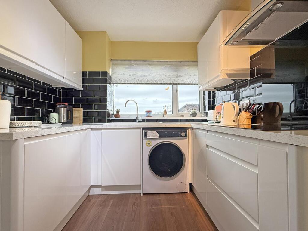 Pattinson Drive 48 - Kitchen Two.jpg