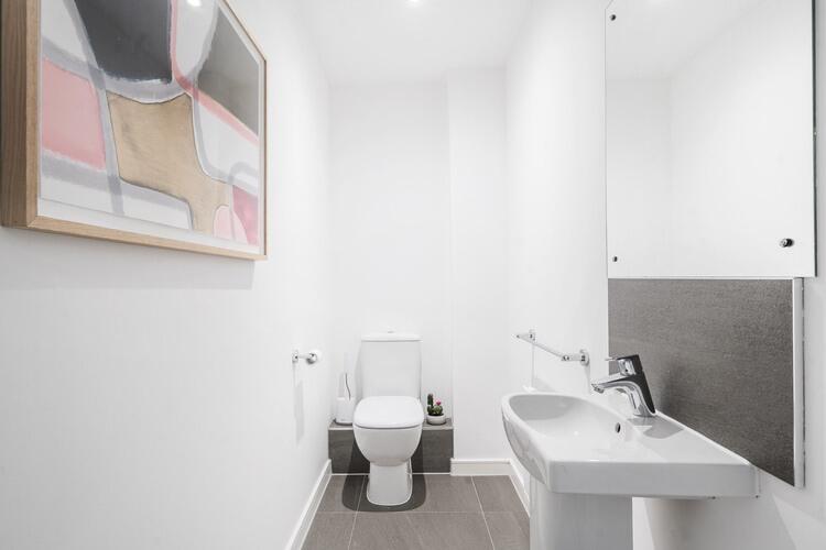 1301407 21 6837004cdd876