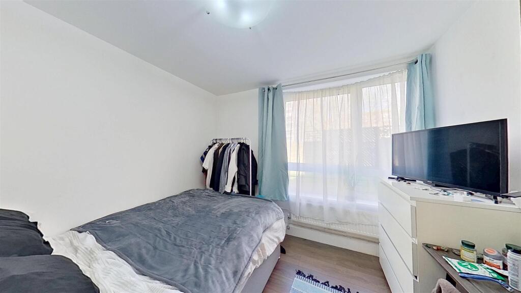 Westdean-Close-Wandsworth-SW18-03012025_142325.jpg