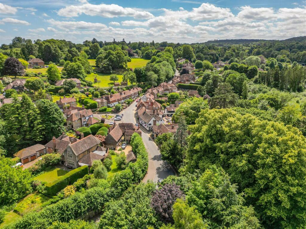 Ightham Village.jpg