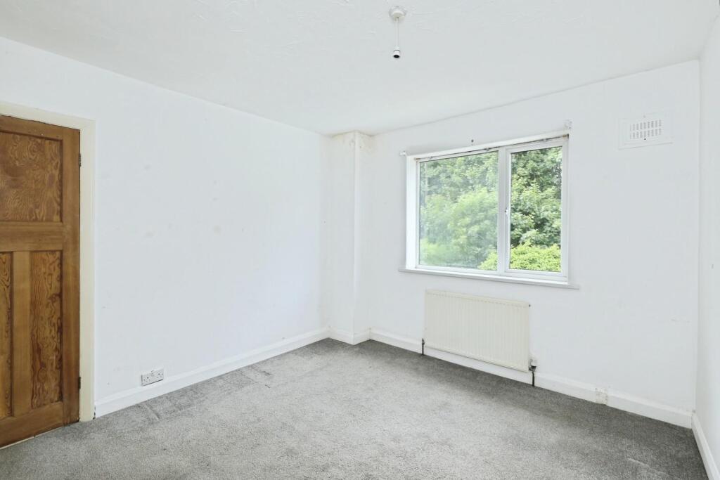 BEDROOM No.2