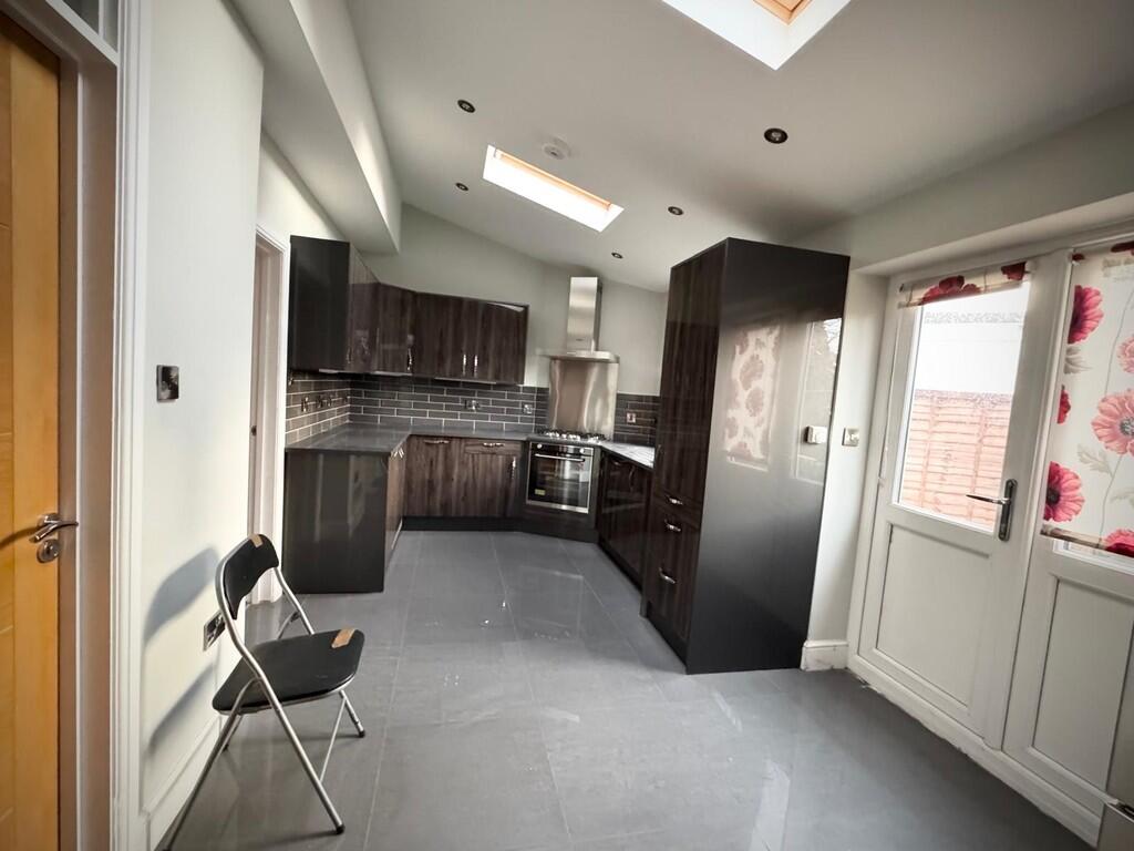 Marketing Photos ...