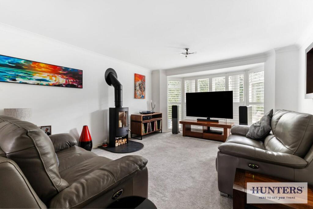 96930_7 Calverley Court Brayton (4) - Copy_low.jpg