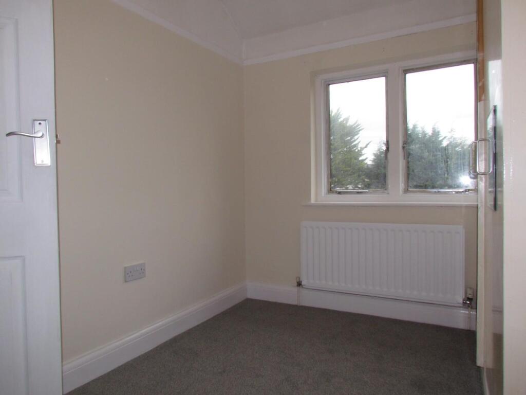 Stanton Avenue 25 Bedroom 2.JPG