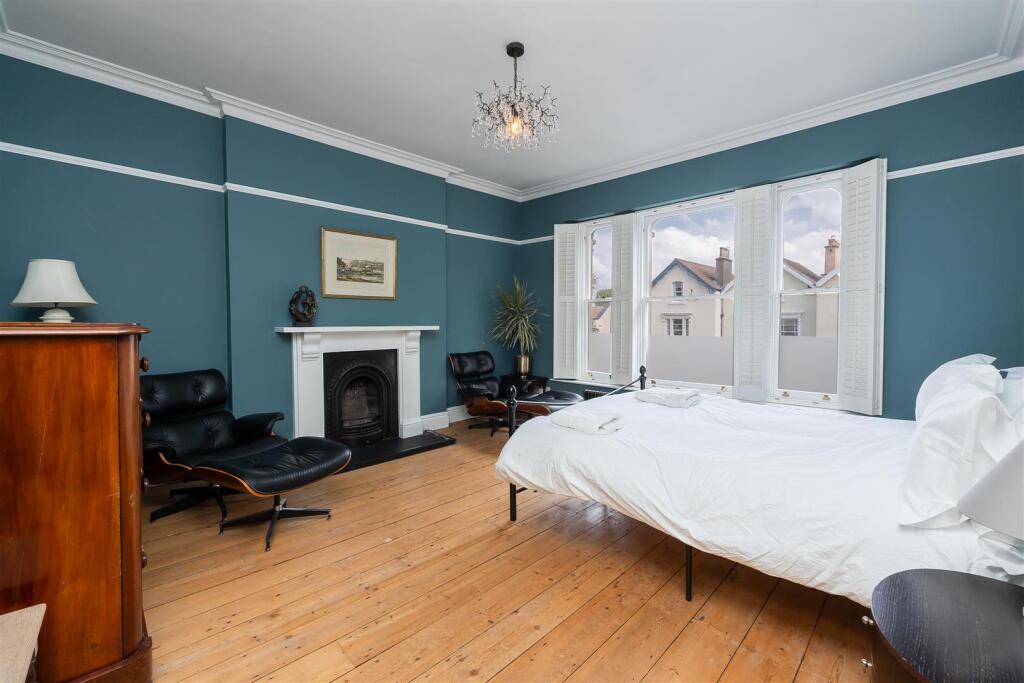 34-St-Matthews-Road-BS6-5TU-24.jpg