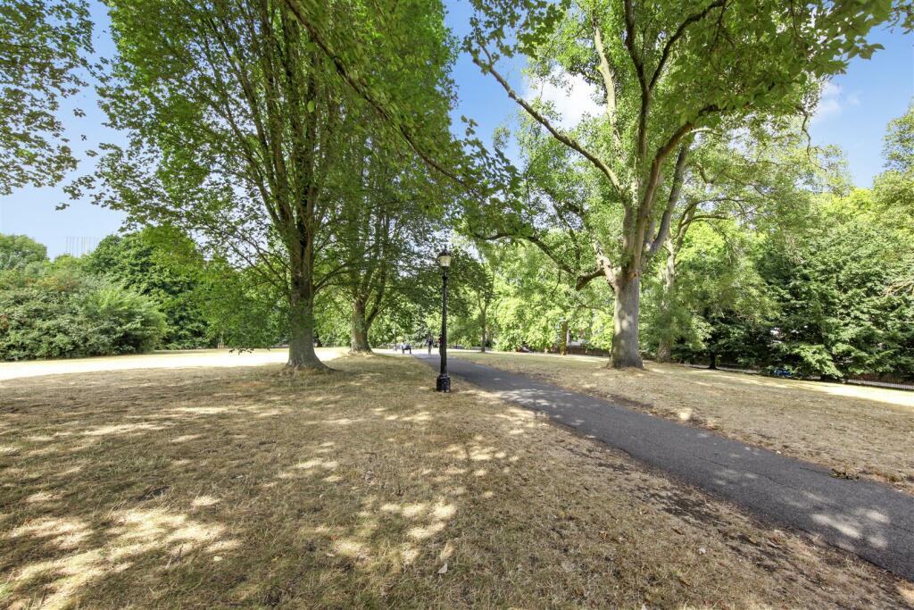 TOP FLOOR FLAT 39 Fitzroy Road   - CPixWLC2FXdQzWi