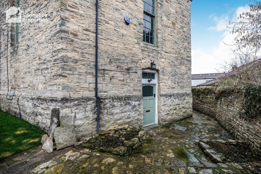 IMAGE 15