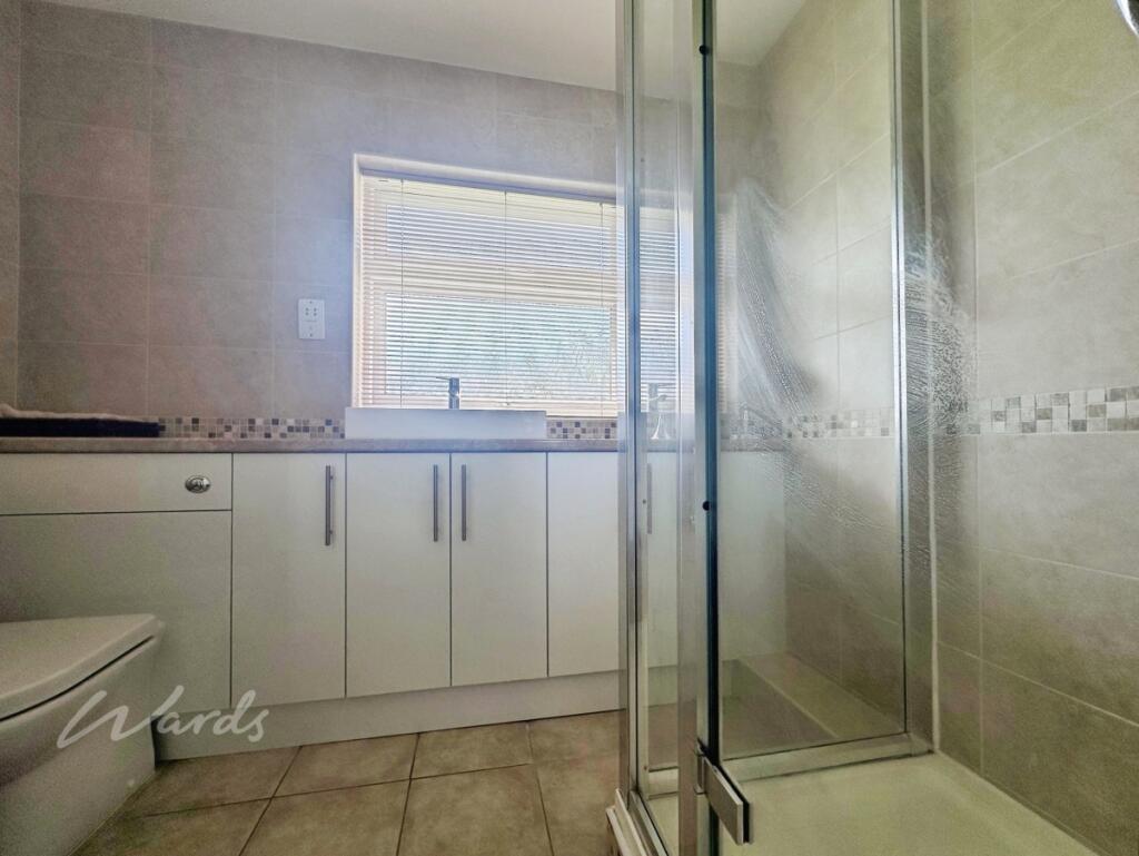 Bedford shower use