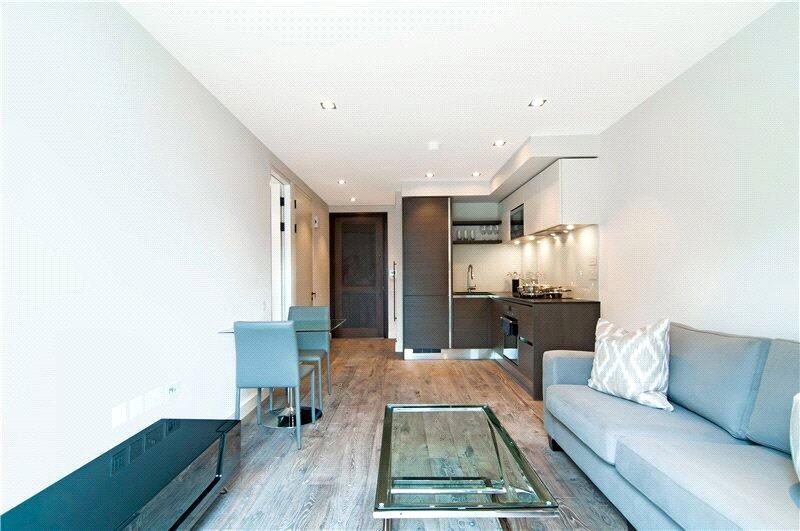 Reception/Kitchen