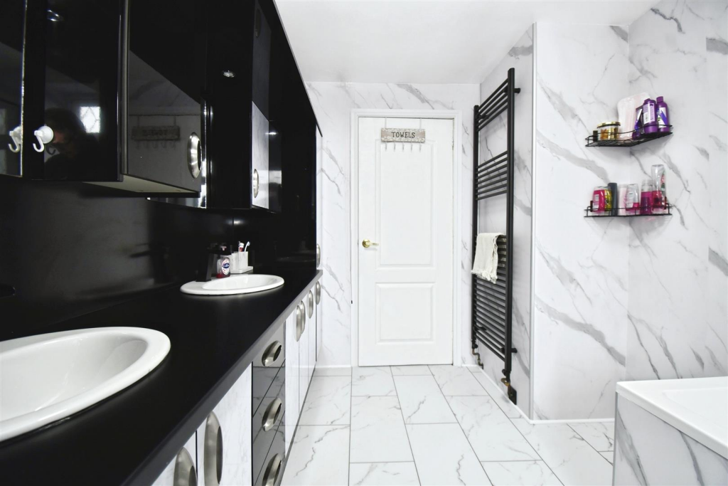 First Floor Bathroom