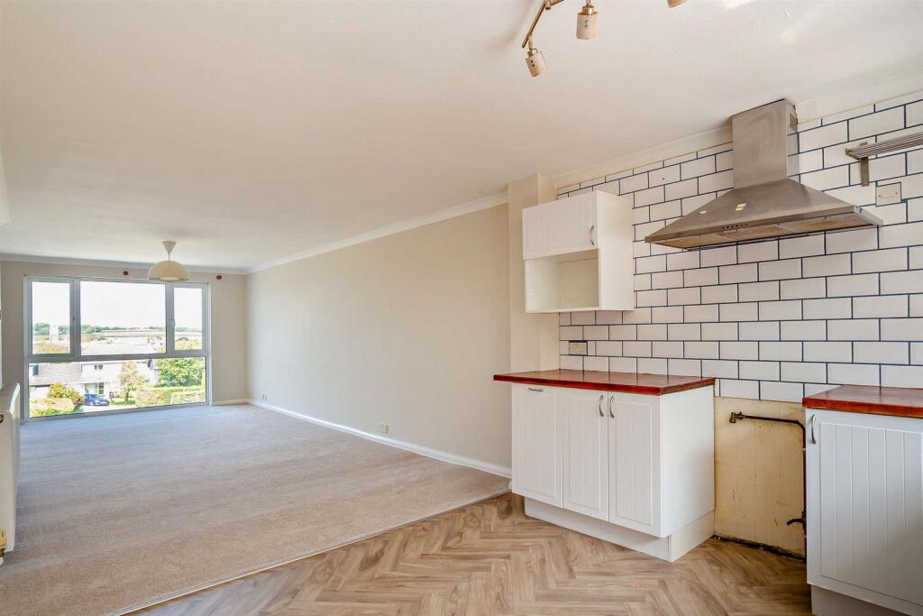 8647435-interior09-800.jpg