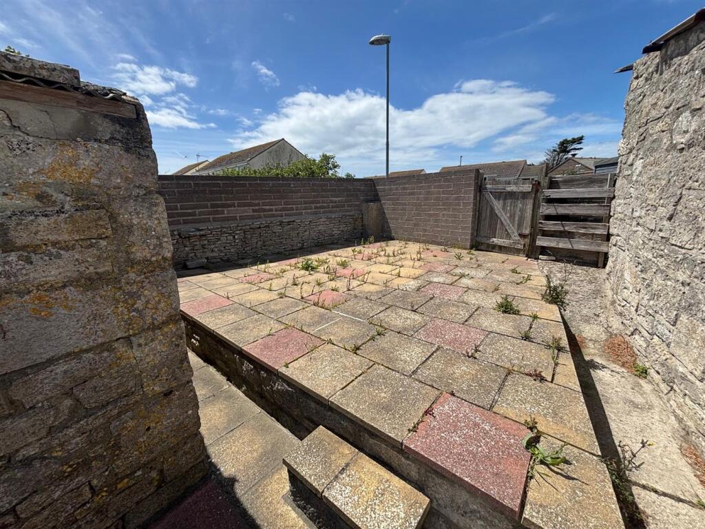 Rear Patio.jpg