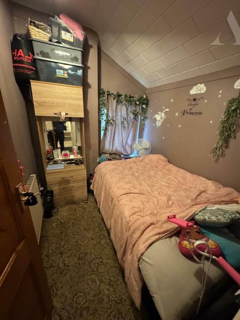 144 Sladefield Road Bedroom 3