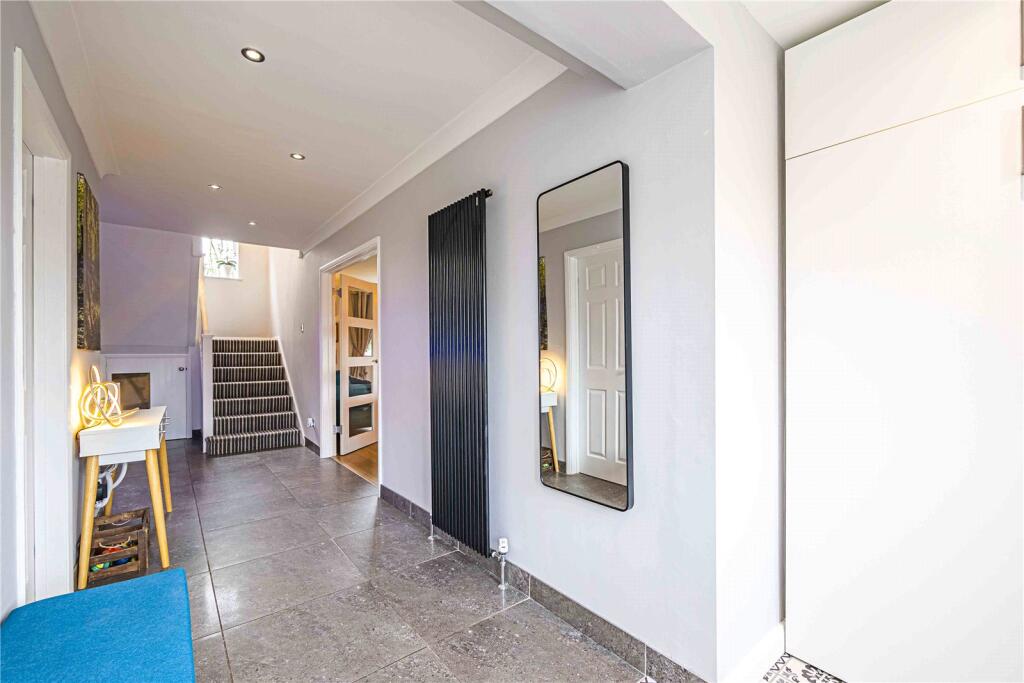 The Orchards, Eaton Bray, Central Bedfordshire, LU6