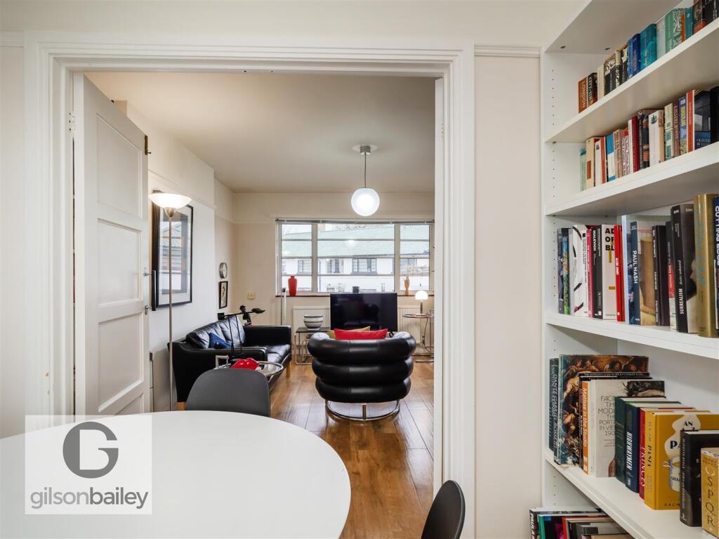 8BracondaleCourt-29.jpg