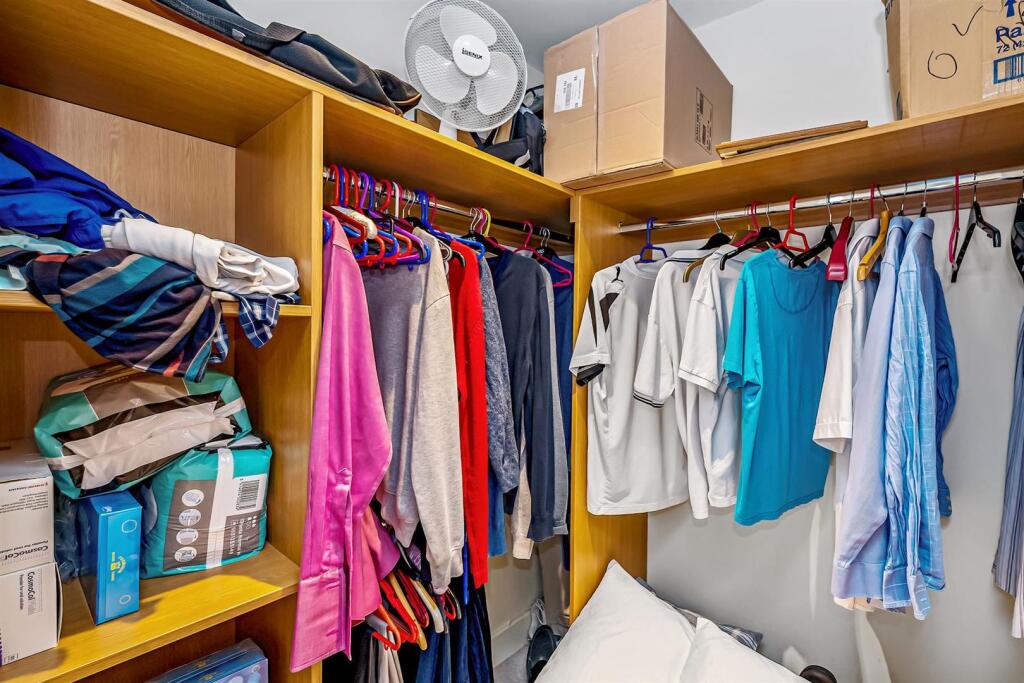 13-b8b1JPH 28 Swift House Maidenhead-27 (1)-medium