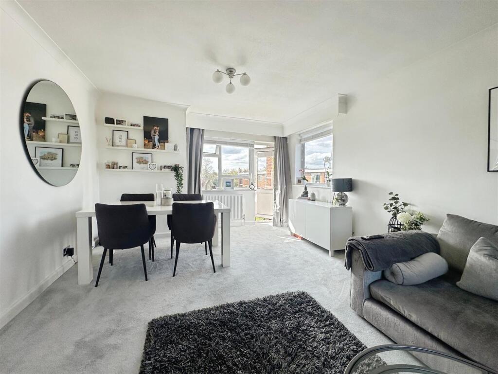 cf18f93b--4C1F-B691-FE5FA80B6657-36958-00000CC4C8A