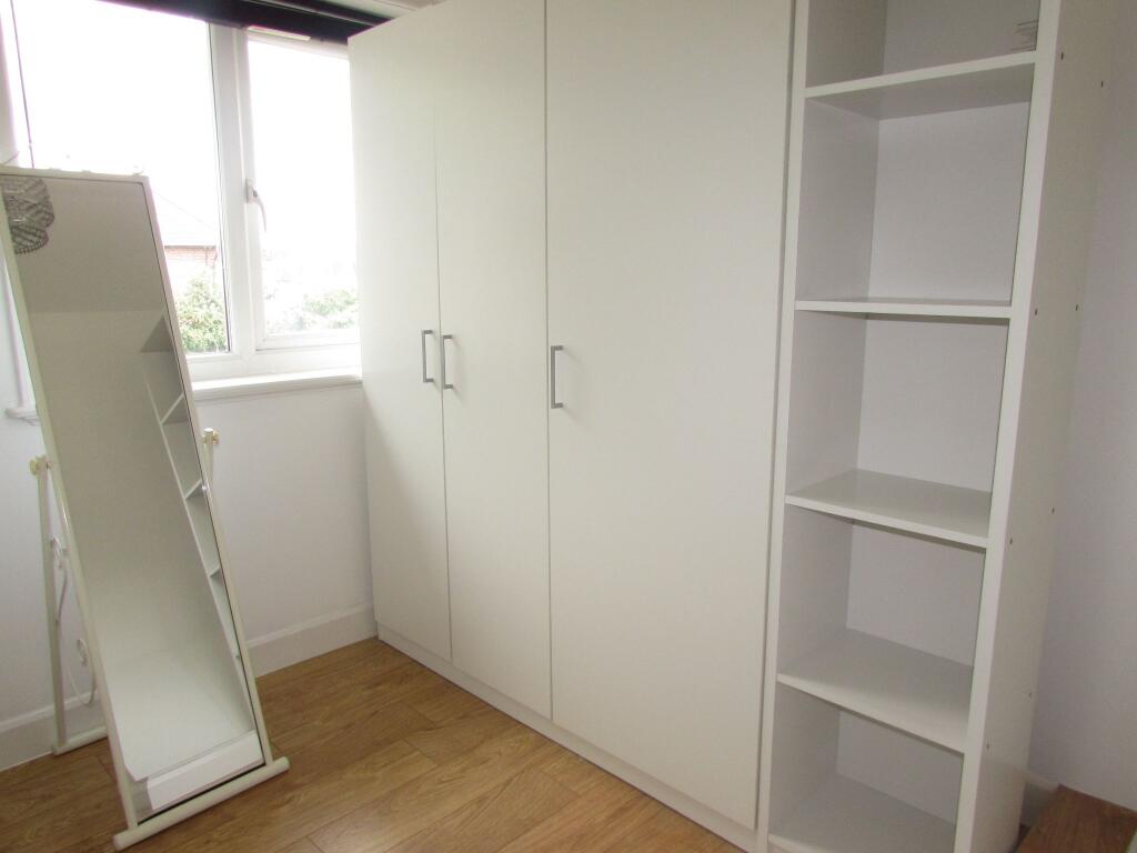 Photograph 11