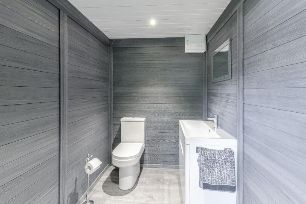 1 Turnberry Lane [HIGHres] 050.jpg