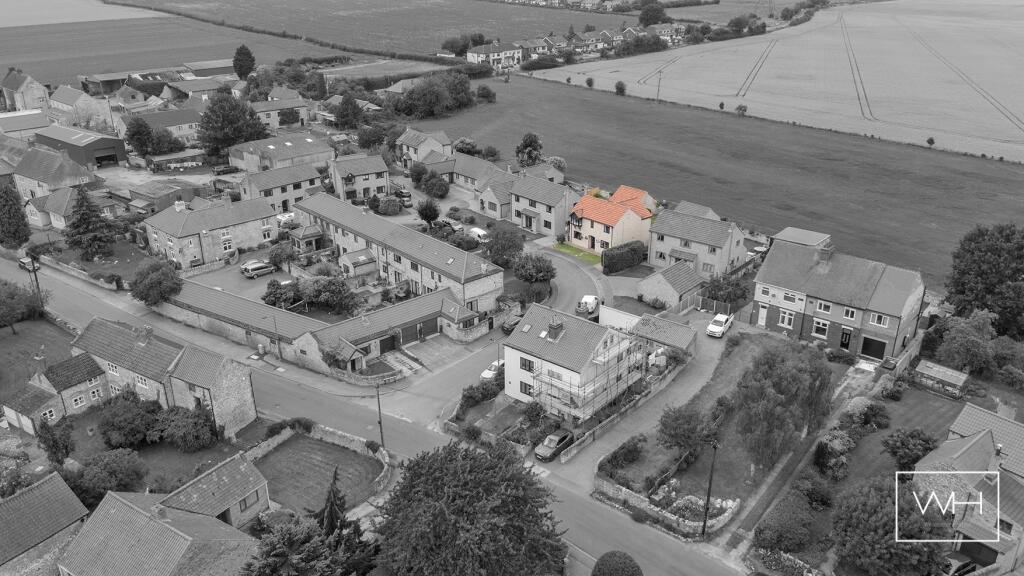 4 Manor Farm Close, 