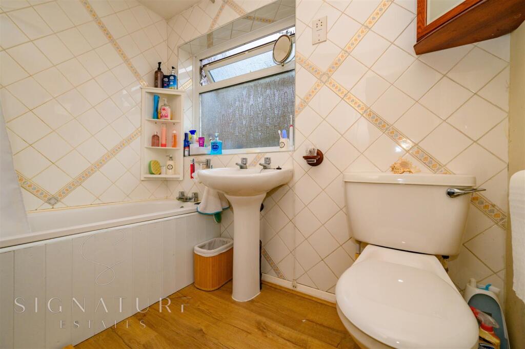 Main Bathroom